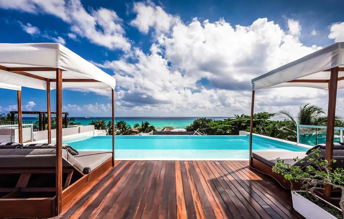 Poblado De Apoyo Diamont Villa Sleeps 22 With Pool And Air Con Playa del Carmen Messico